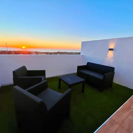 Sea View Lejlighed *